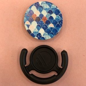 Pop socket with a holster